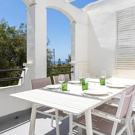 Faro's Modern Townhouse - Sea View In Marbella