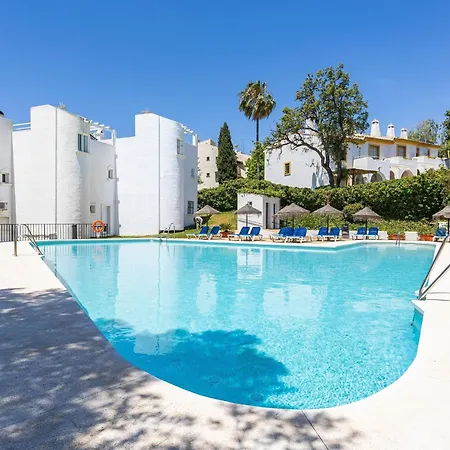 Faro's Modern Townhouse - Sea View In Marbella