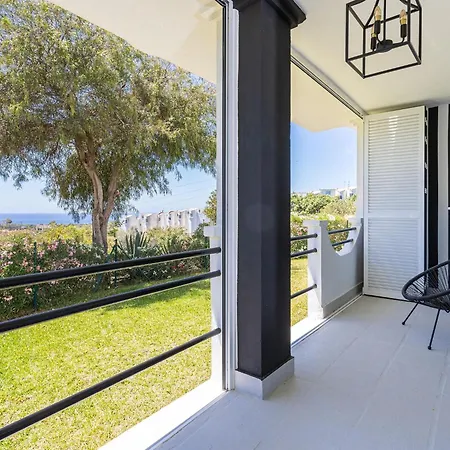 Apartment Faro's Modern Townhouse - Sea View In